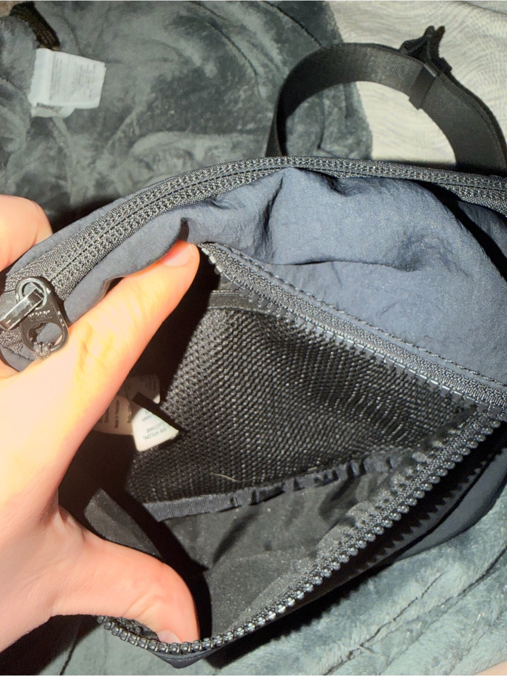 lululemon Black Belt Bag - Picture 2 of 3